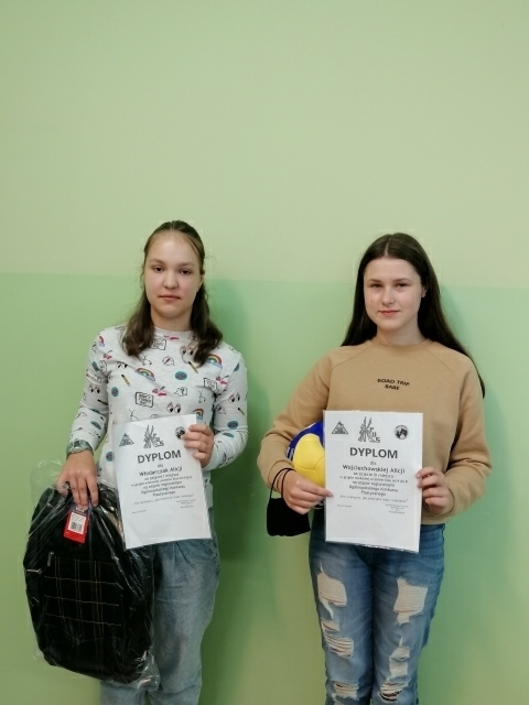 Uczennice Naszej Szkoły laureatkami Ogólnopolskiego Konkursu Plastycznego 