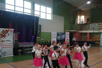 Występ przedszkolaków z okazji Dnia Seniora w Krzywiniu