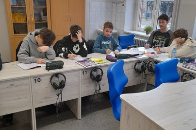 Nauczanie gramatyki z wykorzystaniem piosenek